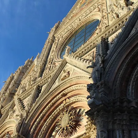 Il Giardino Di Cristina - A Literary In Chianti