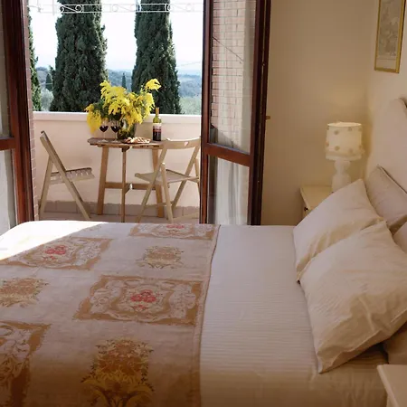 Frühstückspension Il Giardino Di Cristina - A Literary In Chianti Vagliagli