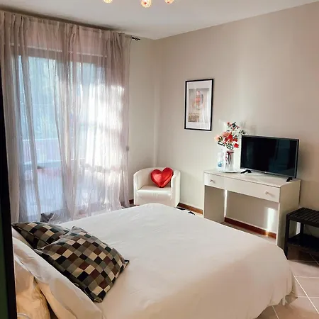 Frühstückspension Il Giardino Di Cristina - A Literary In Chianti