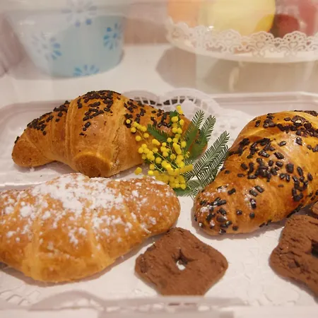 Frühstückspension Il Giardino Di Cristina - A Literary In Chianti Vagliagli